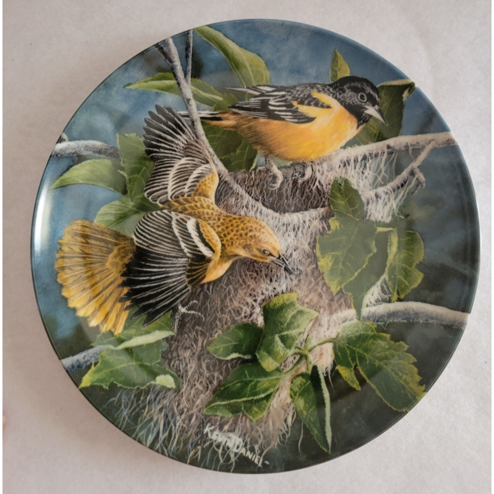 Vtg 1985 Knowles The Baltimore Oriole by Kevin Daniel Plate w/ COA & Box #18887C